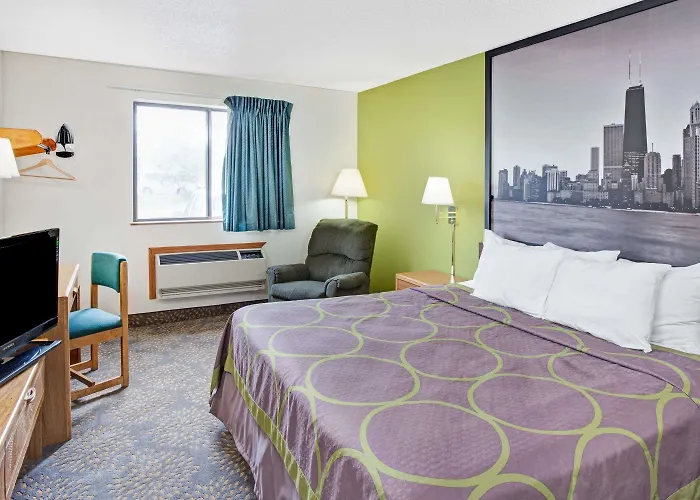 Hotel Super 8 By Wyndham Mokena/frankfort /i-80
