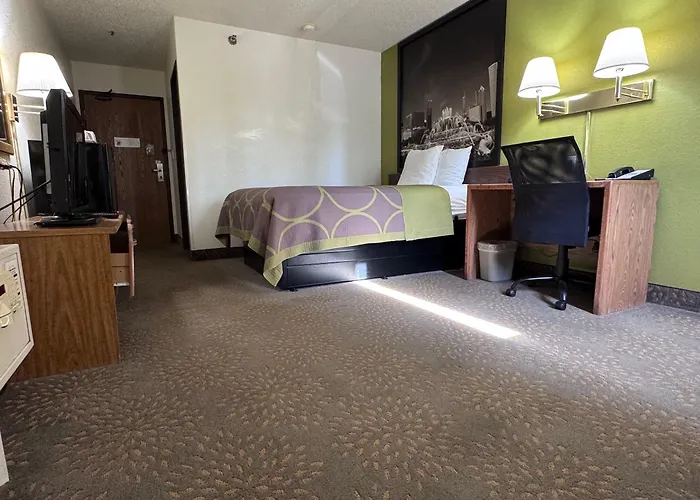 Hotel Super 8 By Wyndham Mokena/frankfort /i-80 Mokena