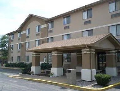 Super 8 By Wyndham Mokena/frankfort /i-80 Hotel